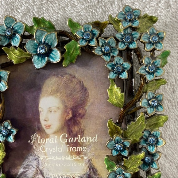 Vintage Two's Company Blue Green Floral Garland Metal Picture Frame - Picture 8 of 12
